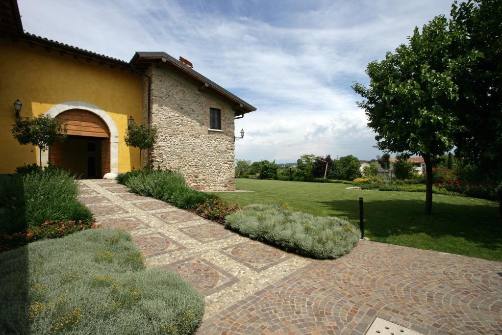L'Unicorno Agriturismo Bedizzole Exterior foto